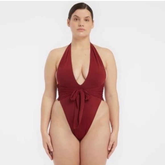 Set: Riot Swim Milli + Ivy Mini Skirt Cover Up Set in Merlot Burgundy Size Small - Picture 3 of 13